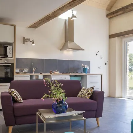 度假居 Ecolabel Entre Angers Et Loire, Piscine Chauffee, Jardin Clos, Calme Et Charme Authentique - Fr-1-306-847