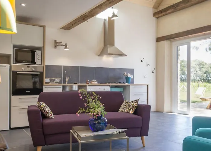 Feriehus Ecolabel Entre Angers Et Loire, Piscine Chauffee, Jardin Clos, Calme Et Charme Authentique - Fr-1-306-847